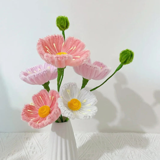 Easy DIY Pipe Cleaner Flower Craft: Poppy Tutorial